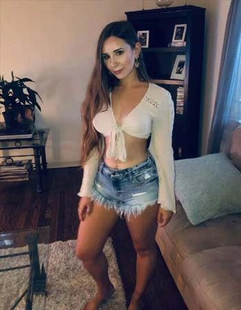 Surveena - Call Girls in goa