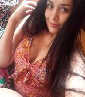 20 year old call Girl service in Kolkata